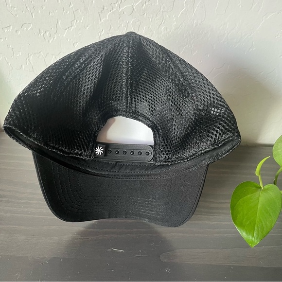 Athleta Icon Trucker Hat - Picture 3 of 3